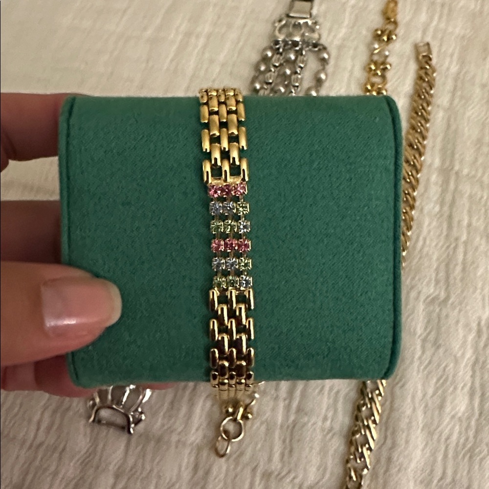 Vintage bracelets - Picture 3 of 6